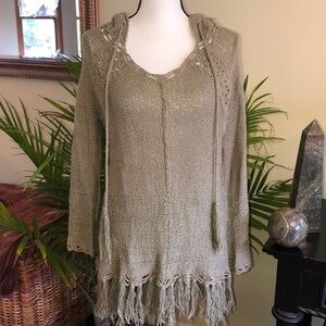 Love stitch boho long green vneck hooded sweater